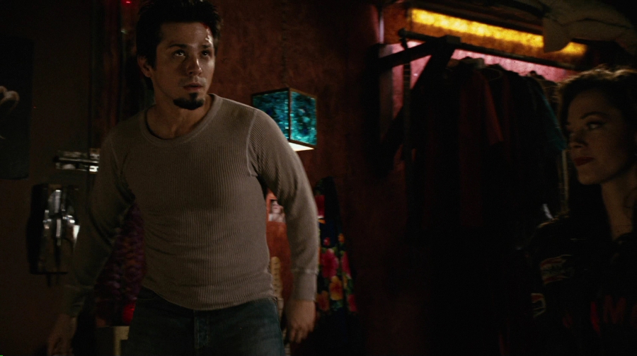 Charmed-Online-dot-net_PlanetTerror3704.jpg