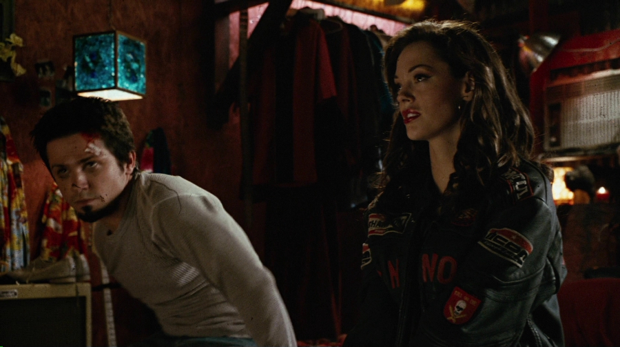 Charmed-Online-dot-net_PlanetTerror3715.jpg