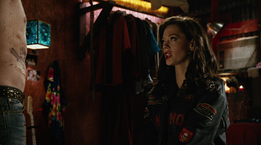 Charmed-Online-dot-net_PlanetTerror3728.jpg