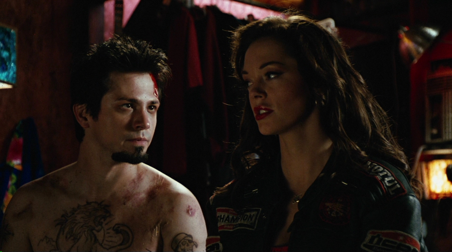 Charmed-Online-dot-net_PlanetTerror3747.jpg Charmed-Online-dot-net_PlanetTerror3747.jpg