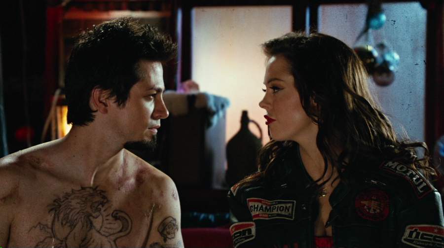 Charmed-Online-dot-net_PlanetTerror3764.jpg