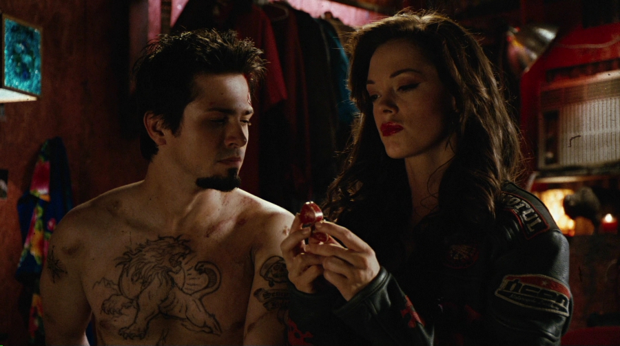 Charmed-Online-dot-net_PlanetTerror3791.jpg