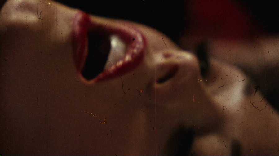 Charmed-Online-dot-net_PlanetTerror3849.jpg