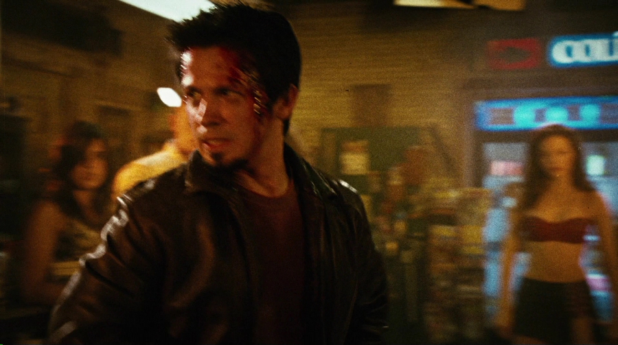 Charmed-Online-dot-net_PlanetTerror4006.jpg