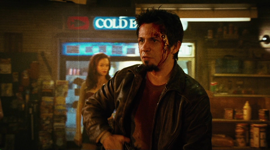 Charmed-Online-dot-net_PlanetTerror4007.jpg