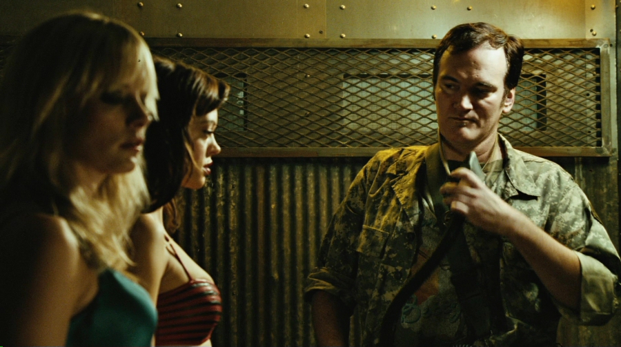 Charmed-Online-dot-net_PlanetTerror4501.jpg