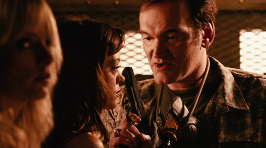 Charmed-Online-dot-net_PlanetTerror4546.jpg