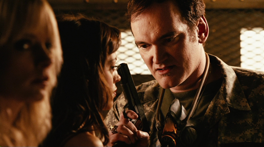 Charmed-Online-dot-net_PlanetTerror4550.jpg Charmed-Online-dot-net_PlanetTerror4550.jpg