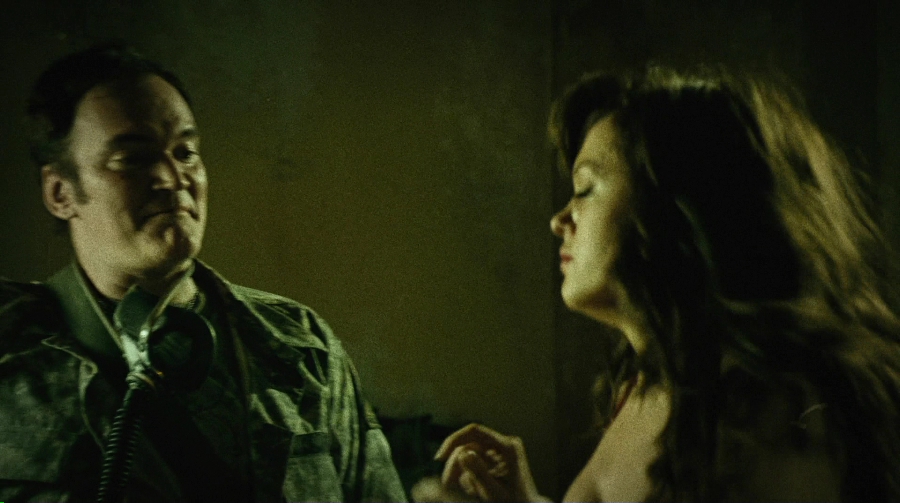 Charmed-Online-dot-net_PlanetTerror4933.jpg