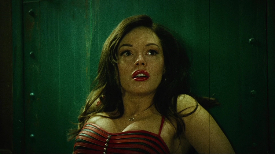 Charmed-Online-dot-net_PlanetTerror5069.jpg