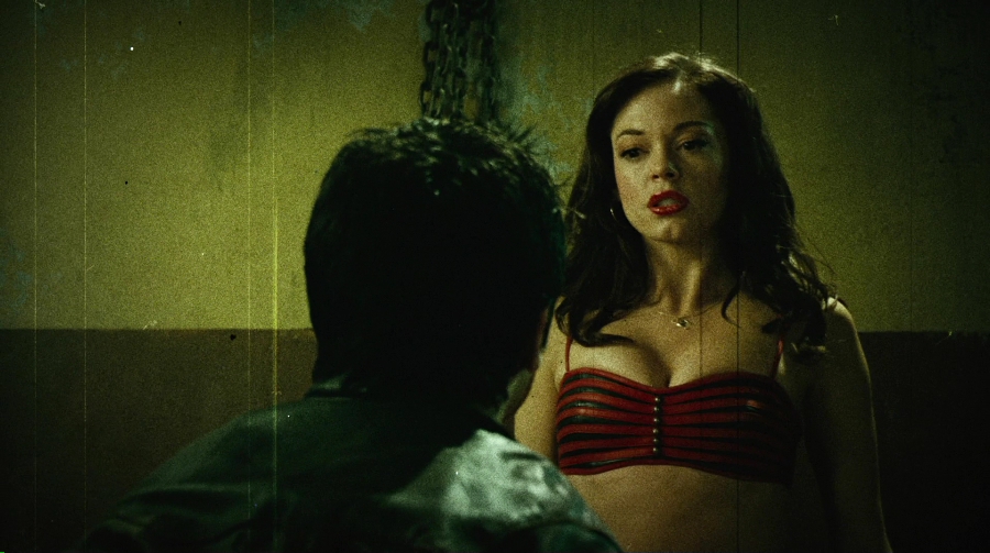 Charmed-Online-dot-net_PlanetTerror5105.jpg