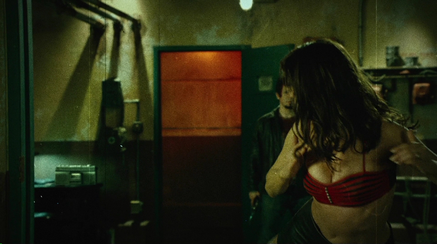 Charmed-Online-dot-net_PlanetTerror5160.jpg