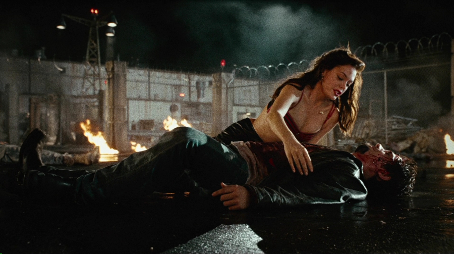 Charmed-Online-dot-net_PlanetTerror5536.jpg