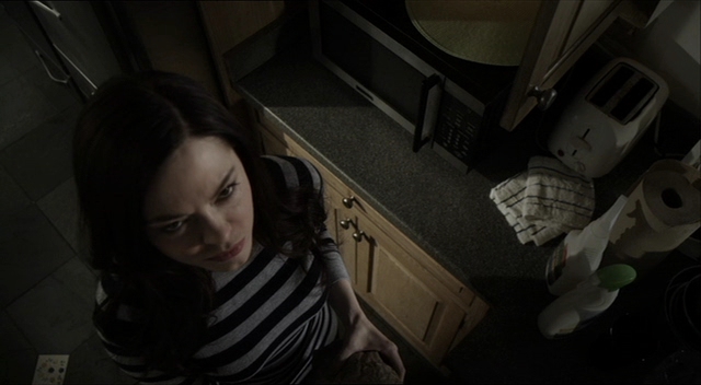 Charmed-Online-dot-net_RosewoodLane0915.jpg