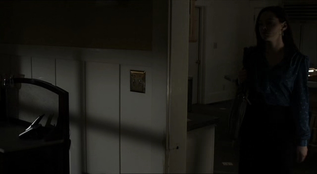 Charmed-Online-dot-net_RosewoodLane0986.jpg Charmed-Online-dot-net_RosewoodLane0986.jpg