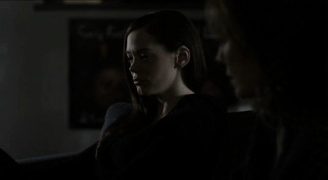 Charmed-Online-dot-net_RosewoodLane2046.jpg Charmed-Online-dot-net_RosewoodLane2046.jpg