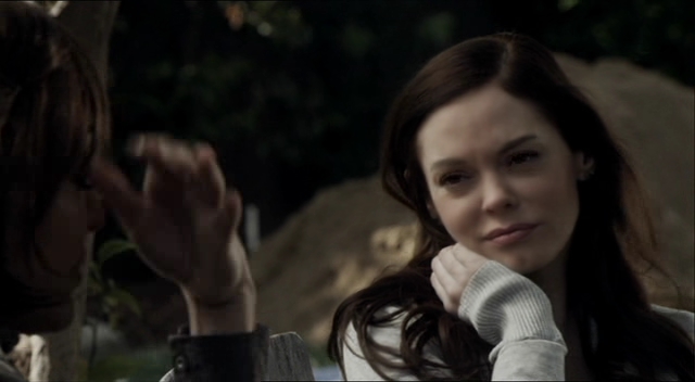 Charmed-Online-dot-net_RosewoodLane2258.jpg