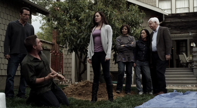 Charmed-Online-dot-net_RosewoodLane2289.jpg