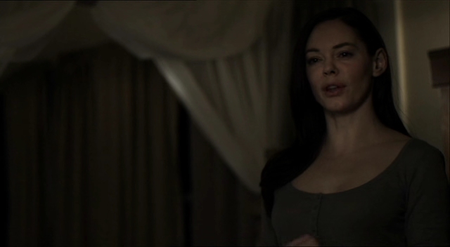 Charmed-Online-dot-net_RosewoodLane2404.jpg