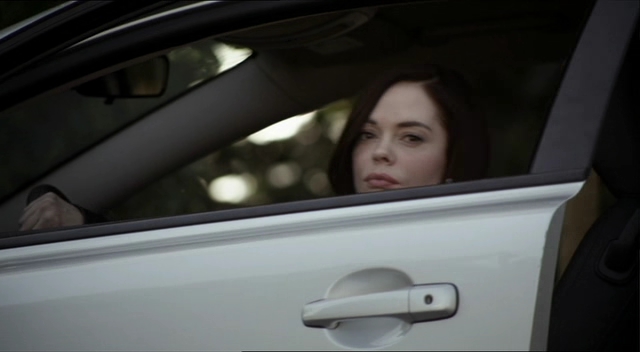 Charmed-Online-dot-net_RosewoodLane3025.jpg