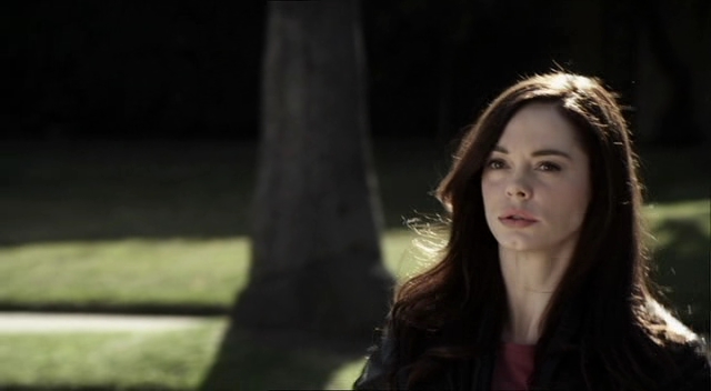 Charmed-Online-dot-net_RosewoodLane3037.jpg Charmed-Online-dot-net_RosewoodLane3037.jpg