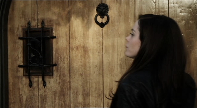 Charmed-Online-dot-net_RosewoodLane3044.jpg