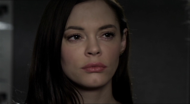 Charmed-Online-dot-net_RosewoodLane3374.jpg Charmed-Online-dot-net_RosewoodLane3374.jpg