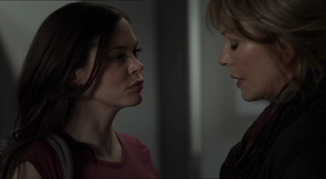 Charmed-Online-dot-net_RosewoodLane3395.jpg