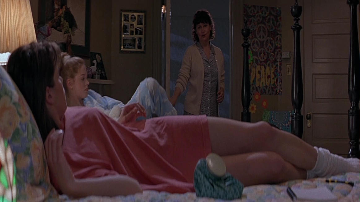 Charmed-Online-dot-NL-Scream1898.jpg