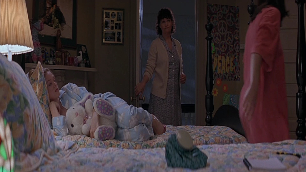 Charmed-Online-dot-NL-Scream1902.jpg