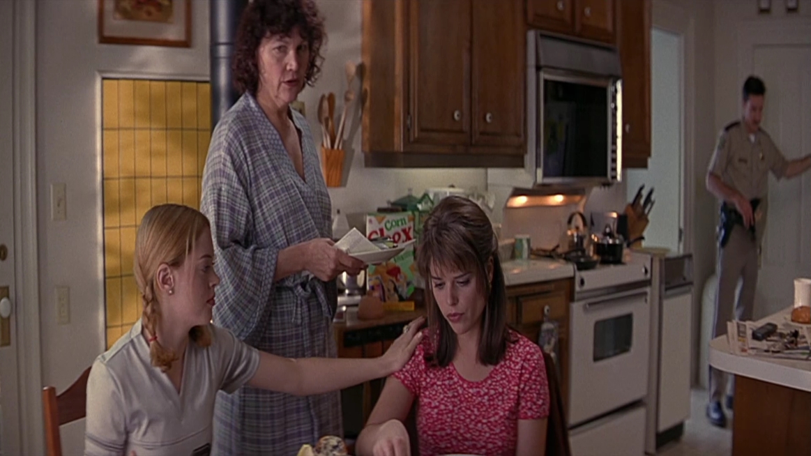 Charmed-Online-dot-NL-Scream1971.jpg Charmed-Online-dot-NL-Scream1971.jpg