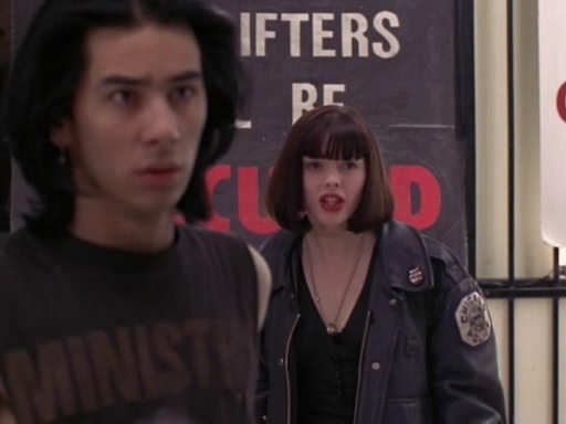 Charmed-Online-dot-net_TheDoomGeneration0637.jpg