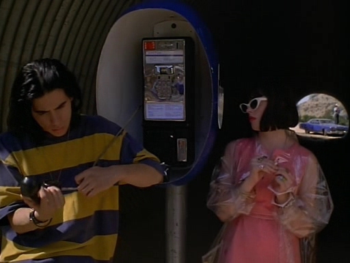 Charmed-Online-dot-net_TheDoomGeneration2167.jpg