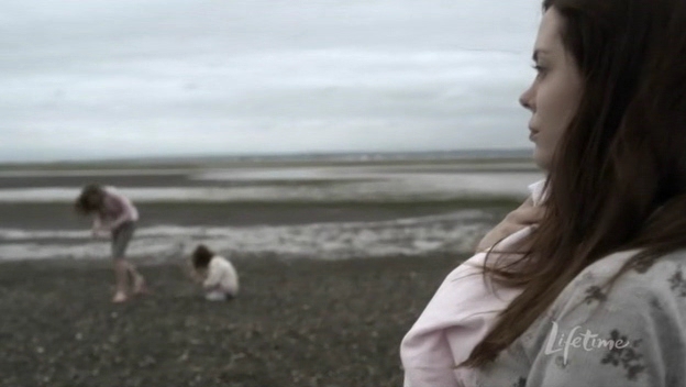 Charmed-Online-dot-net_ThePastorsWife1821.jpg Charmed-Online-dot-net_ThePastorsWife1821.jpg