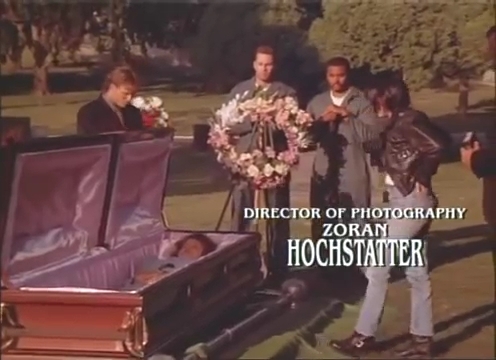 Charmed-Online-dot-nl_AlmostDead0378.jpg Charmed-Online-dot-nl_AlmostDead0378.jpg