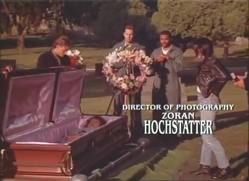 Charmed-Online-dot-nl_AlmostDead0379.jpg Charmed-Online-dot-nl_AlmostDead0379.jpg