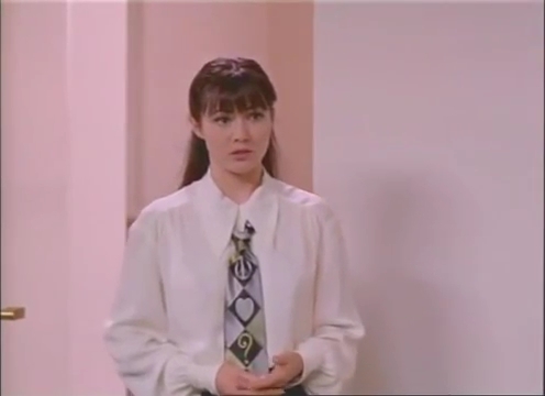 Charmed-Online-dot-nl_AlmostDead0632.jpg Charmed-Online-dot-nl_AlmostDead0632.jpg