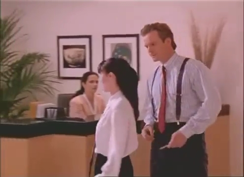 Charmed-Online-dot-nl_AlmostDead0662.jpg Charmed-Online-dot-nl_AlmostDead0662.jpg