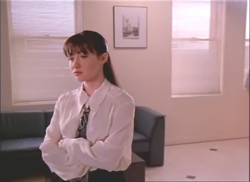 Charmed-Online-dot-nl_AlmostDead0786.jpg Charmed-Online-dot-nl_AlmostDead0786.jpg