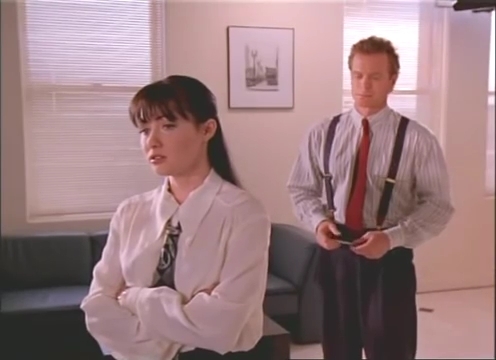 Charmed-Online-dot-nl_AlmostDead0811.jpg Charmed-Online-dot-nl_AlmostDead0811.jpg