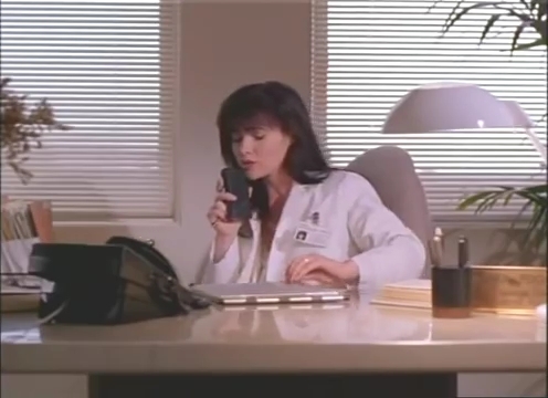 Charmed-Online-dot-nl_AlmostDead1153.jpg Charmed-Online-dot-nl_AlmostDead1153.jpg