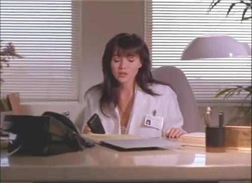 Charmed-Online-dot-nl_AlmostDead1186.jpg Charmed-Online-dot-nl_AlmostDead1186.jpg