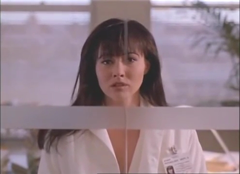 Charmed-Online-dot-nl_AlmostDead1237.jpg Charmed-Online-dot-nl_AlmostDead1237.jpg