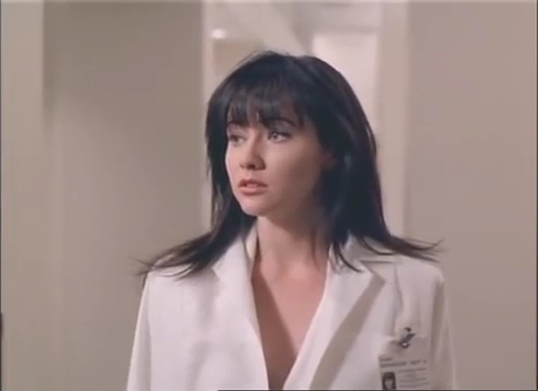 Charmed-Online-dot-nl_AlmostDead1273.jpg Charmed-Online-dot-nl_AlmostDead1273.jpg