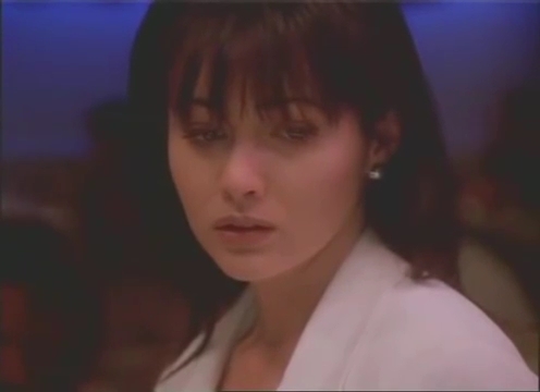 Charmed-Online-dot-nl_AlmostDead1388.jpg Charmed-Online-dot-nl_AlmostDead1388.jpg