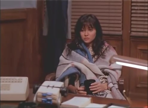 Charmed-Online-dot-nl_AlmostDead1791.jpg Charmed-Online-dot-nl_AlmostDead1791.jpg