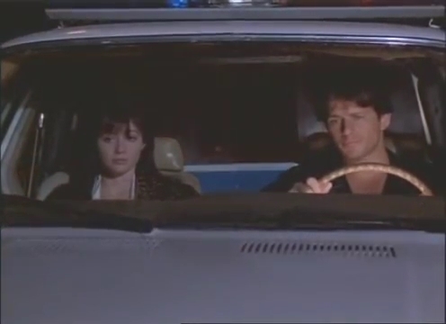 Charmed-Online-dot-nl_AlmostDead1904.jpg Charmed-Online-dot-nl_AlmostDead1904.jpg