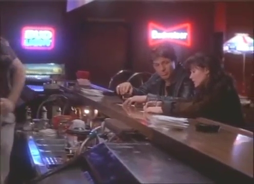 Charmed-Online-dot-nl_AlmostDead2220.jpg Charmed-Online-dot-nl_AlmostDead2220.jpg