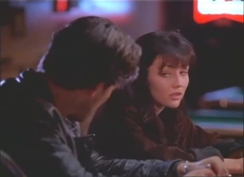 Charmed-Online-dot-nl_AlmostDead2226.jpg Charmed-Online-dot-nl_AlmostDead2226.jpg