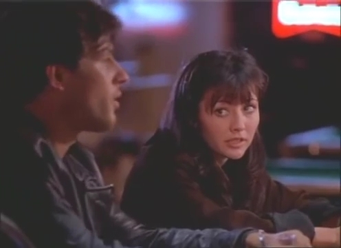 Charmed-Online-dot-nl_AlmostDead2231.jpg Charmed-Online-dot-nl_AlmostDead2231.jpg